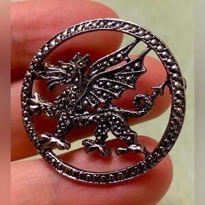 Welsh Dragon Round Brooch Pin in Silver Tone. Vintage